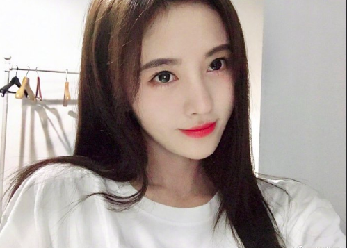 清秀佳人图片 气质美女发型图片