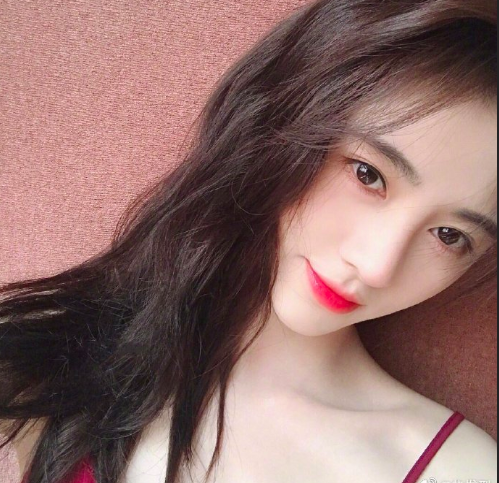 清秀佳人图片 气质美女发型图片