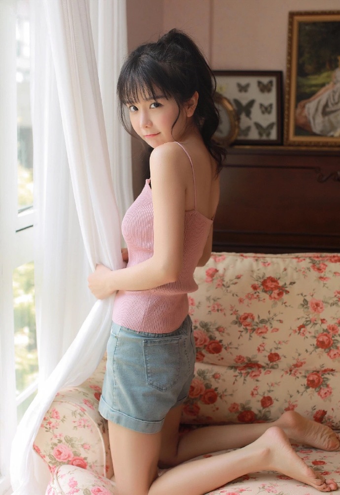 超萌可爱小美女图片