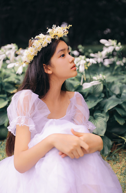 清纯美女赵蕴卓公主裙写真图片