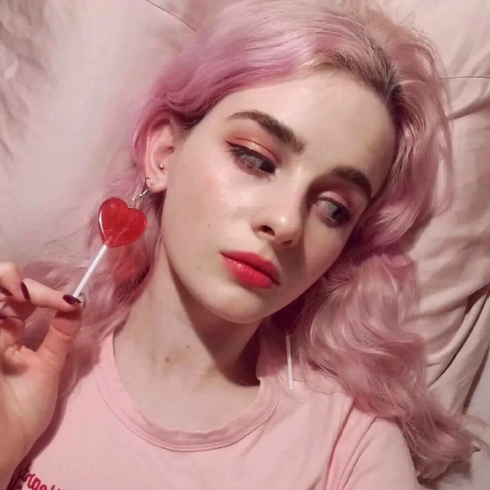 欧美头像女生图片 欧美女生霸气拽头像图片