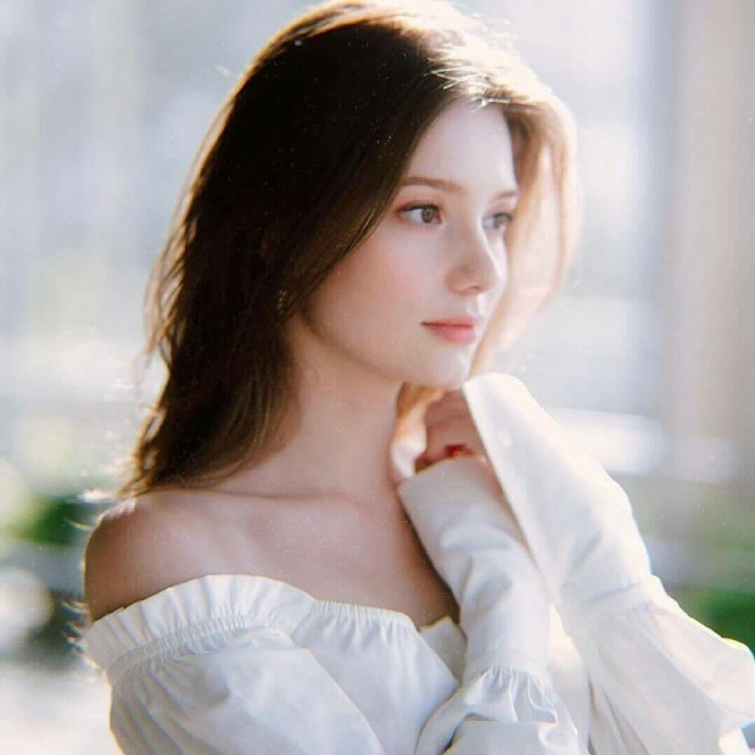 欧美头像女生图片 欧美女生霸气拽头像图片