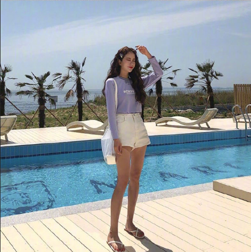 夏季海边美女图片 旅行穿搭Look