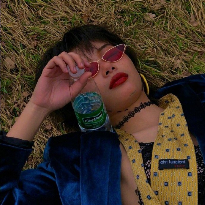 女生头像个性网 个性美女头像图片