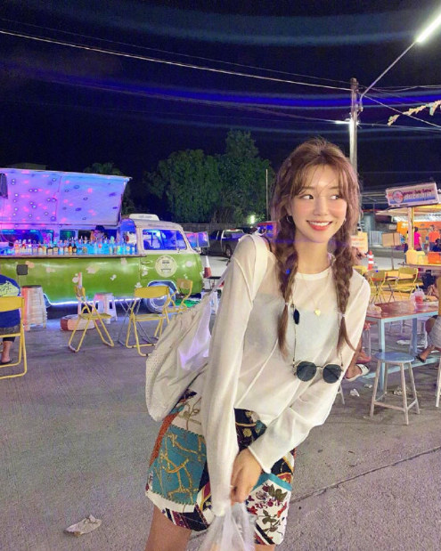 清纯美女图片 小清新美女旅游拍照姿势get