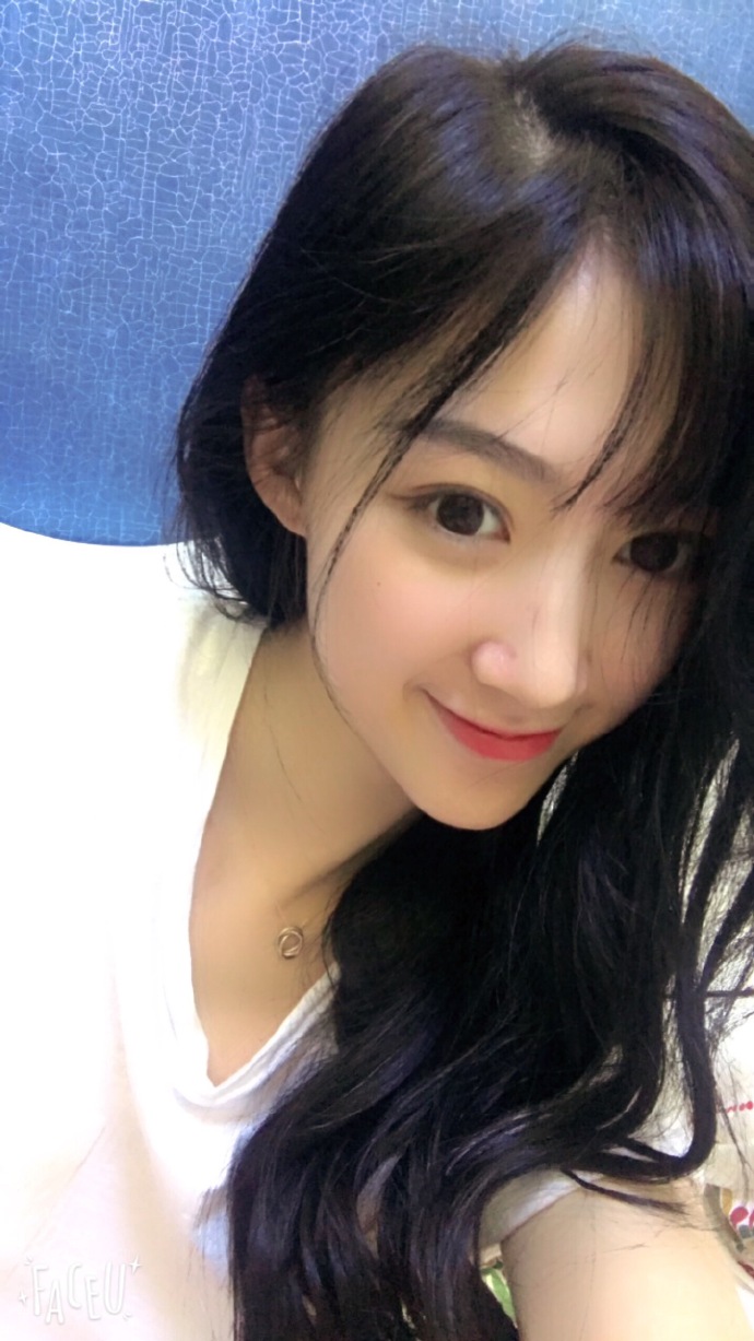 好看的极品美女照片图片