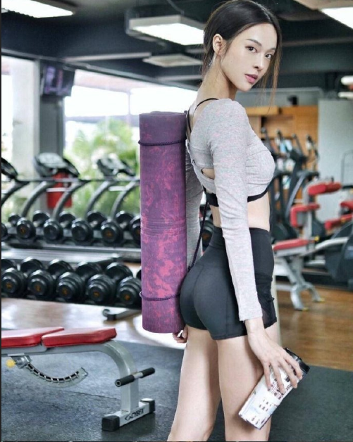 健身美女cathrynli lee好身材图片