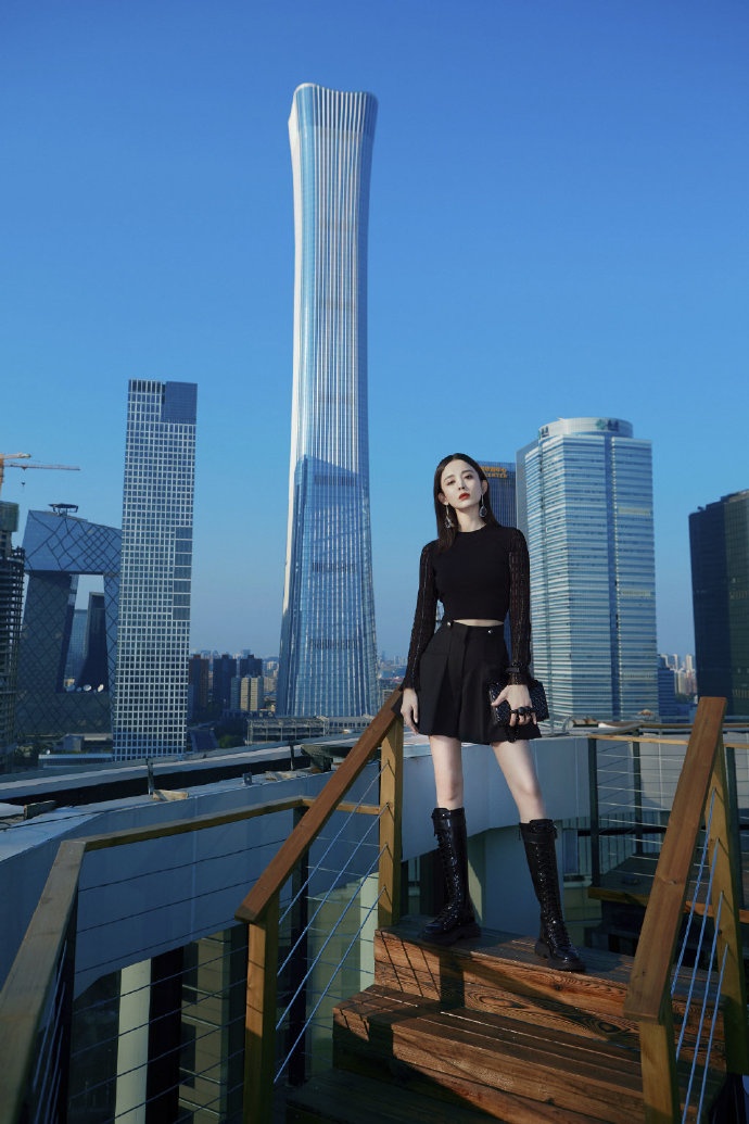 新疆美女图片 明星美女古力娜扎超A图片