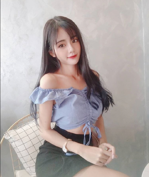 甜甜的甜美少女图片 甜美女孩图片