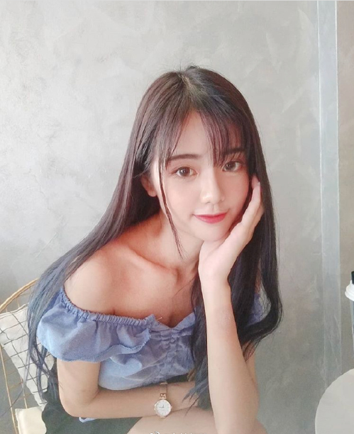 甜甜的甜美少女图片 甜美女孩图片
