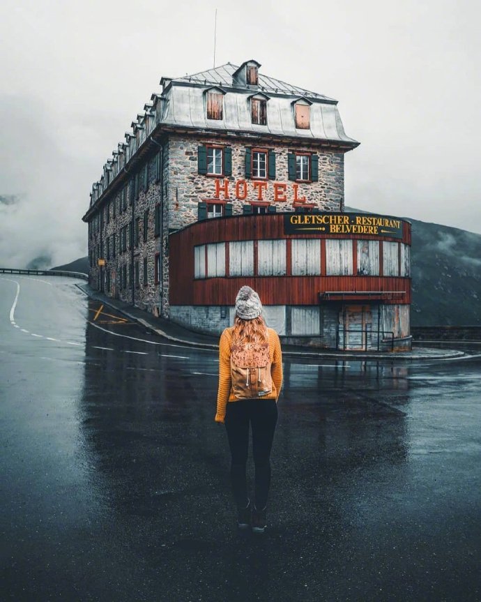 背影美女头像图片游客照