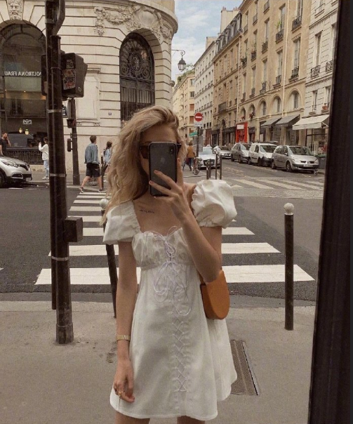 俄罗斯美女时尚博主Anastasia Rystova法式chic穿搭图