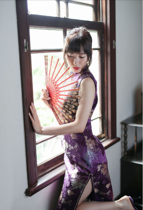 性感旗袍美女诱惑图片