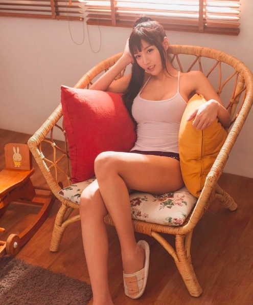 泰国美女图片 甜美女孩棉花糖图片