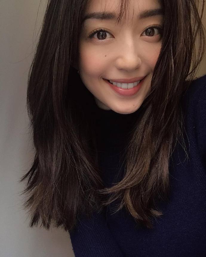 日本美女模特图片 日本女星松岛花美图