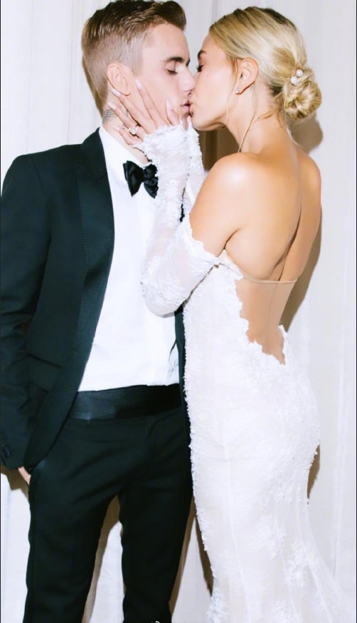 欧美明星夫妻贾斯汀比伯海莉婚纱照图片