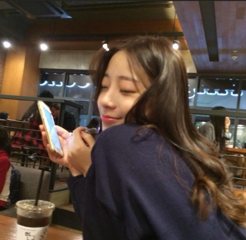 温柔女生头像高冷图片 微信头像图片