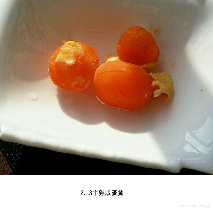 爽滑可口家常菜蟹黄豆腐的做法