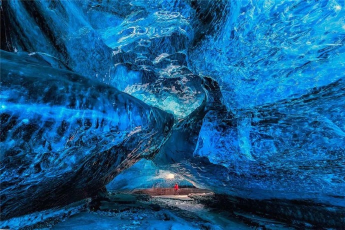世界尽头的冷酷仙境冰岛风景图片