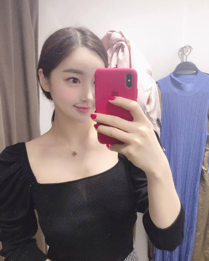 可爱美女自拍照图片你觉得呢