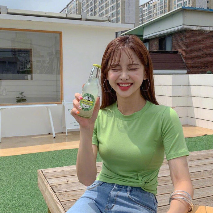 2019微信头像图片 好看的女生头像可爱图片