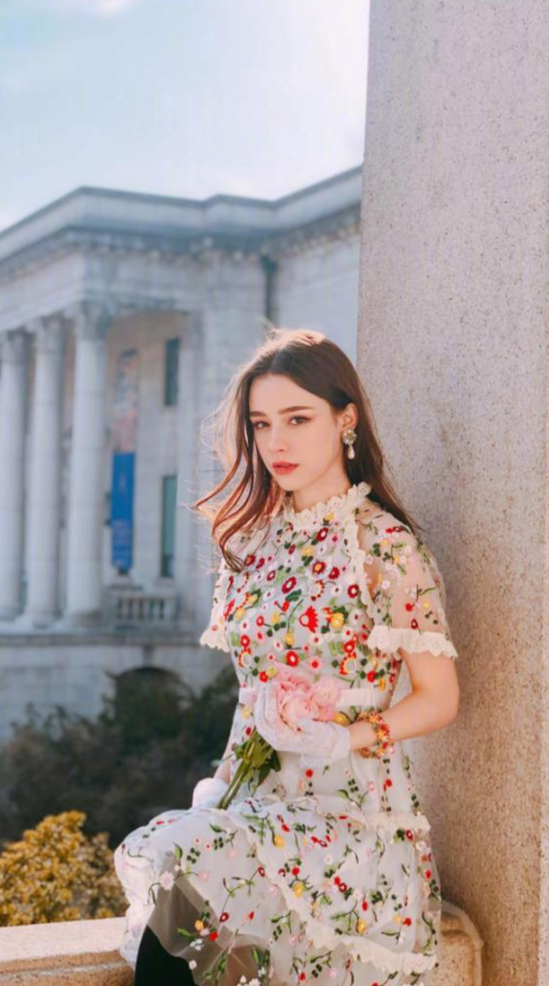俄罗斯美女图片 俄罗斯女人Dasha Taran高颜值模特图片