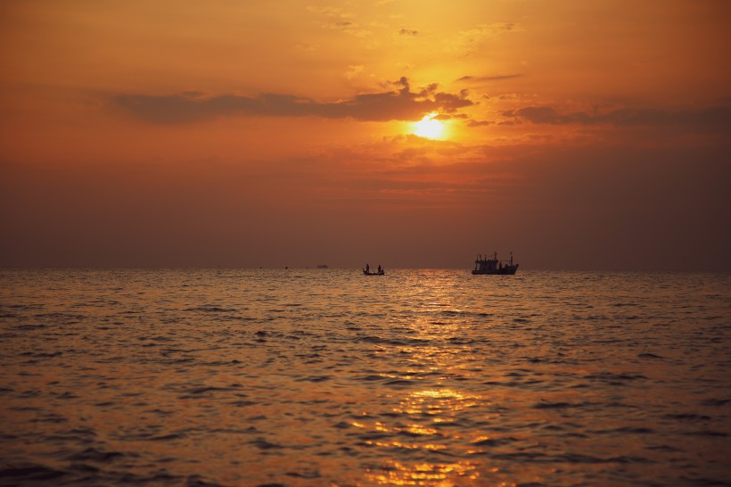 大自然风景唯美的夕阳晚霞图片