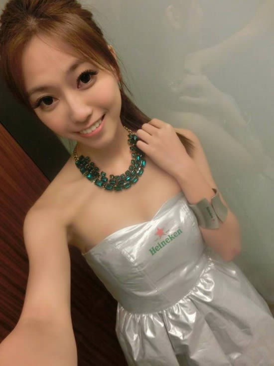 高颜值纯天然极品美女自拍照图片