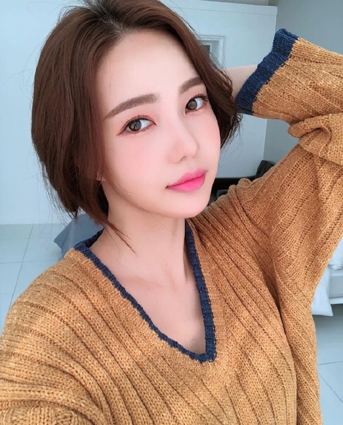 女神范网络美女自拍图片