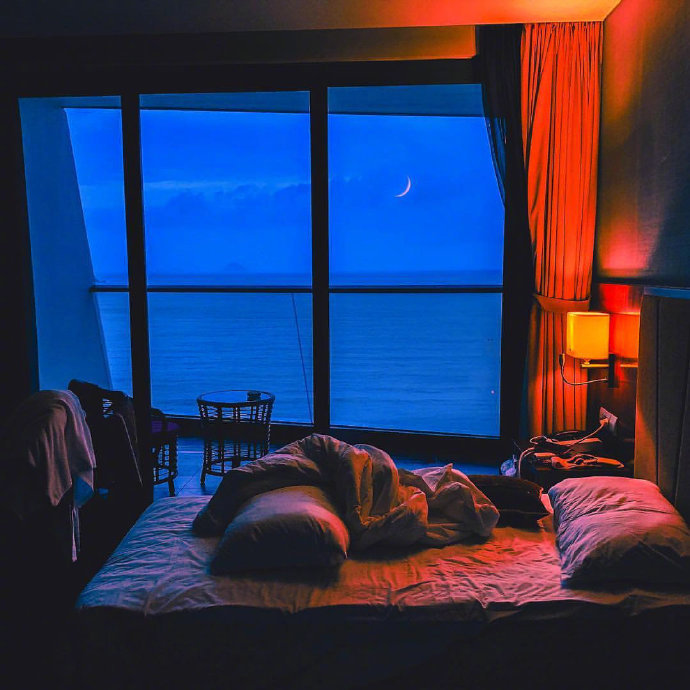越南旁晚晚霞美景图片