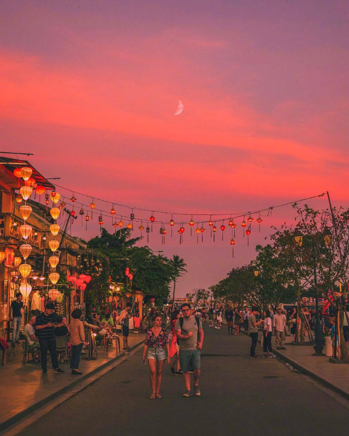 越南旁晚晚霞美景图片