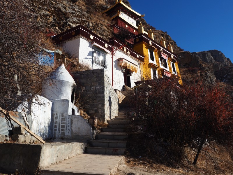 西藏扎耶巴寺风景图片