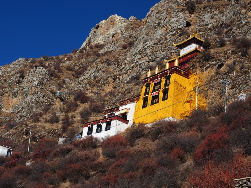 西藏扎耶巴寺风景图片
