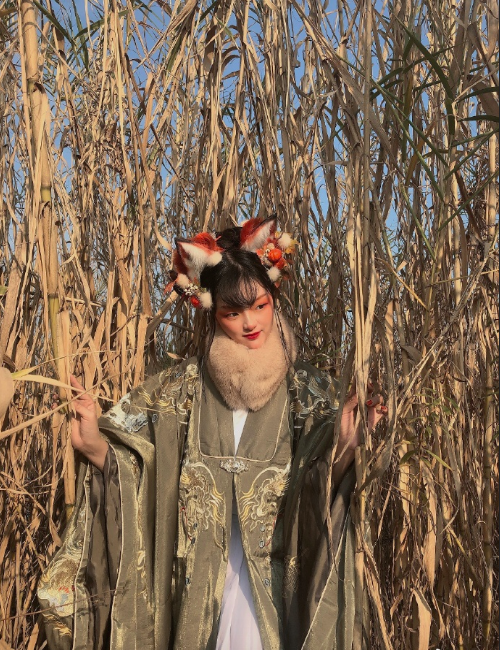 极品cosplay美女小狐狸宛如仙女下凡图片