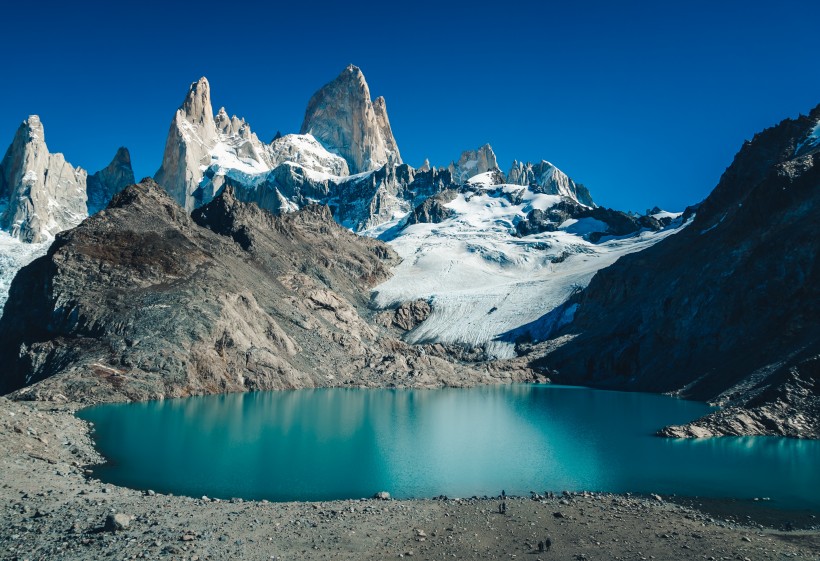 绝美的山川湖泊风景图片