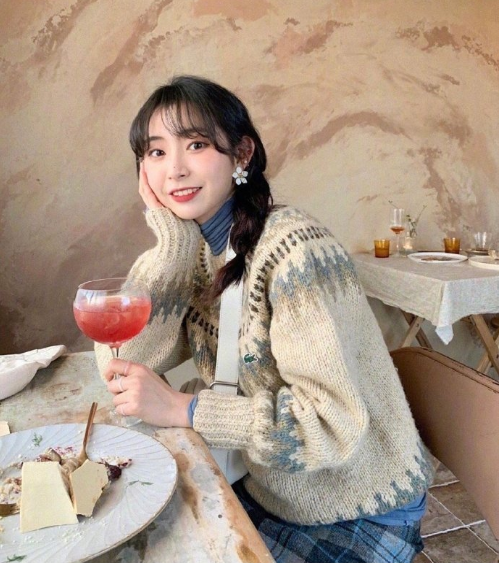 小个子女生的甜美复古色彩搭配参考