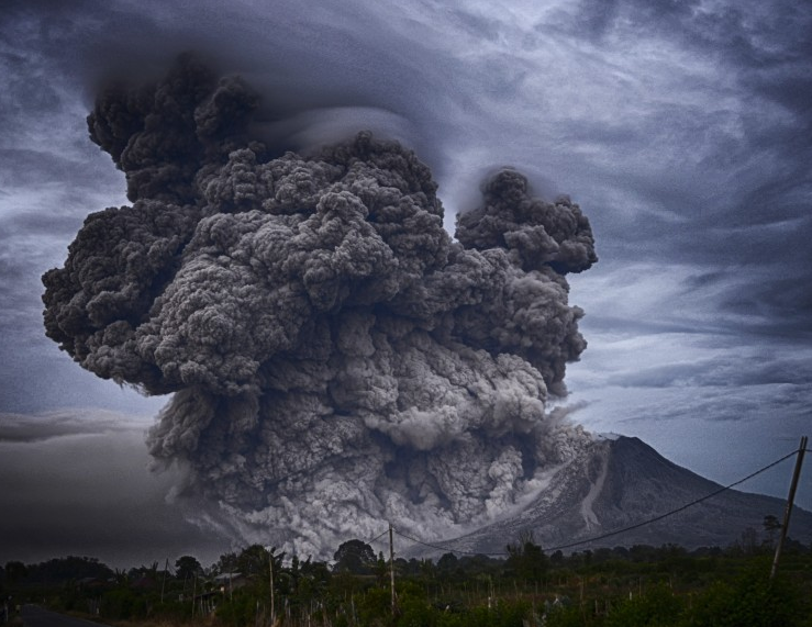 令人震撼的灾难火山喷发图片