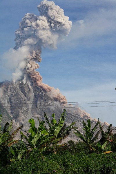 令人震撼的灾难火山喷发图片