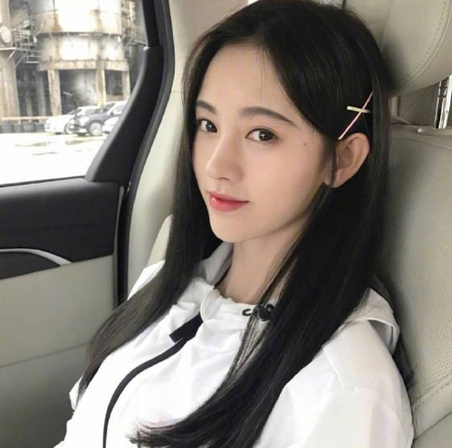 四川美女明星鞠婧祎自拍照图片