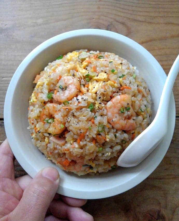 香喷喷虾仁炒饭的做法大全