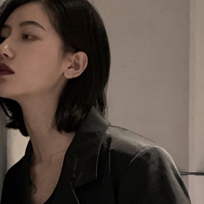 御姐风个性美女头像图片 微信女生头像图片