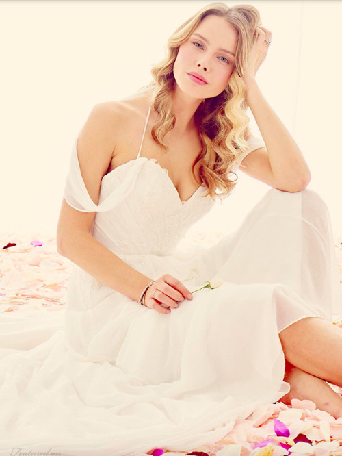 Alvina Valenta2019婚纱礼服系列精致漂亮图片