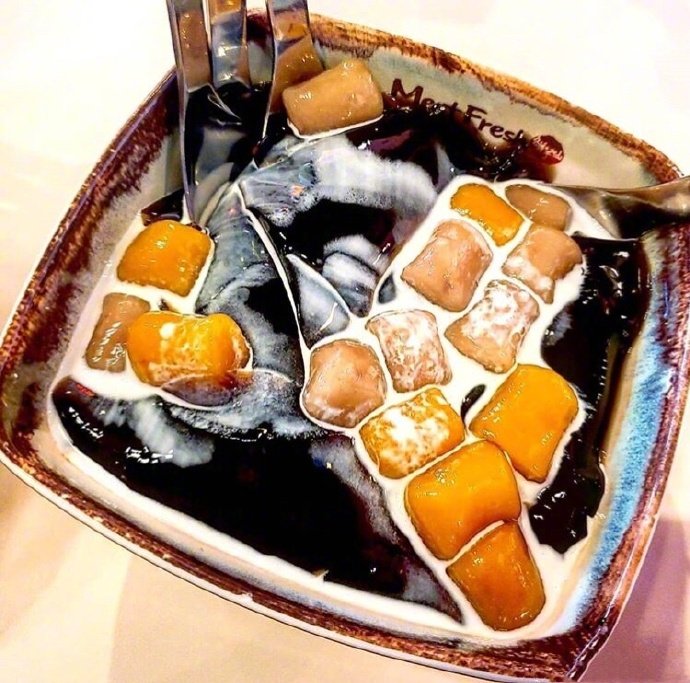 可爱的下午茶甜品芋圆图片