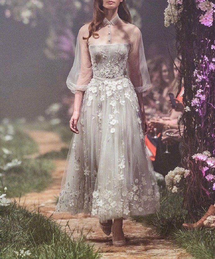Paolo Sebastian森林系仙女裙婚纱礼服图片