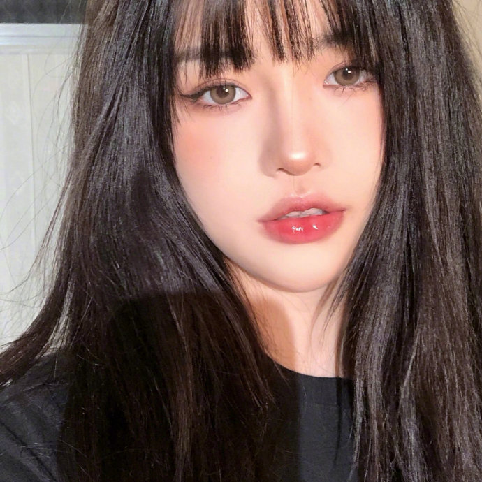 qq清新美女头像图片 认识到自己超级无敌可爱图片