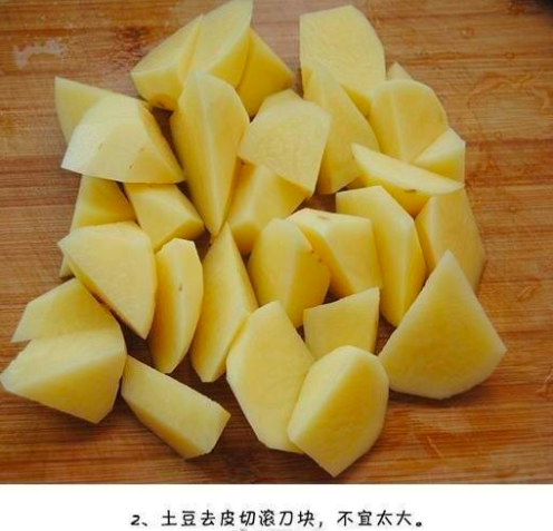 下饭菜土豆烧排骨的做法