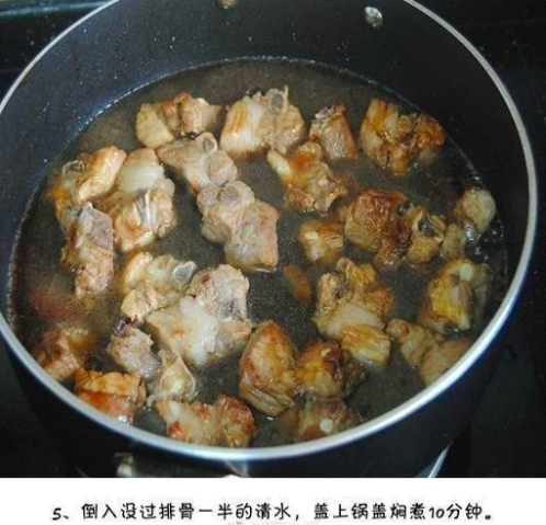 下饭菜土豆烧排骨的做法