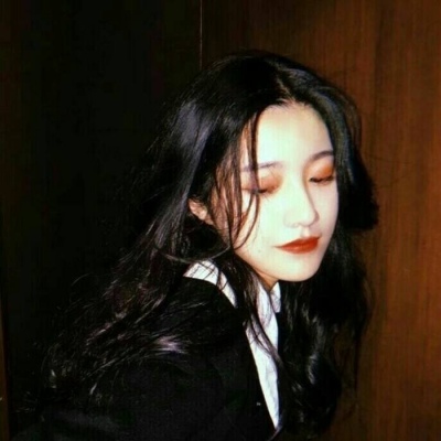 2020最火头像图片 高冷复古女生头像图片