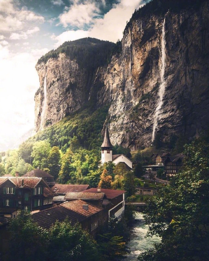 瑞士风景图片因特拉肯小镇美景