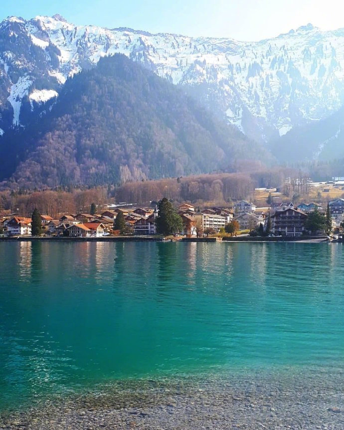 瑞士风景图片因特拉肯小镇美景
